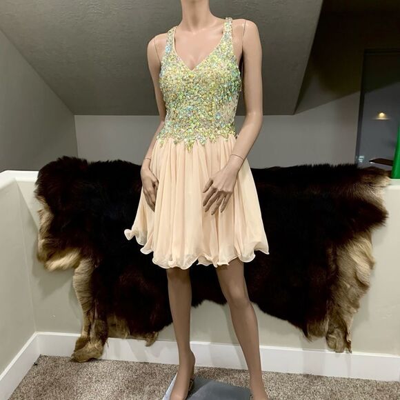 New Shinny  beads And Sequins Party Dress - Picture 1 of 8